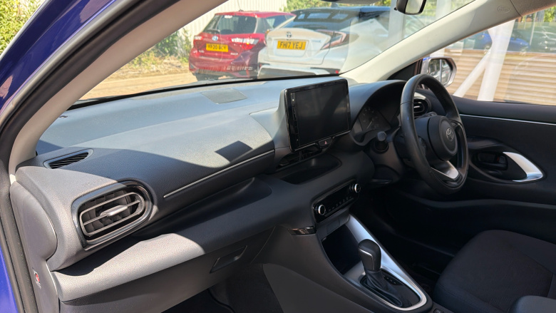 Toyota Yaris 1.5 Hybrid Icon 5dr CVT Hybrid Hatchback
